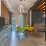 Suite Home Ferrara Guest house