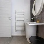 Suite Home Ferrara *