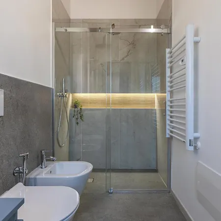 Suite Home Ferrara Gæstehus
