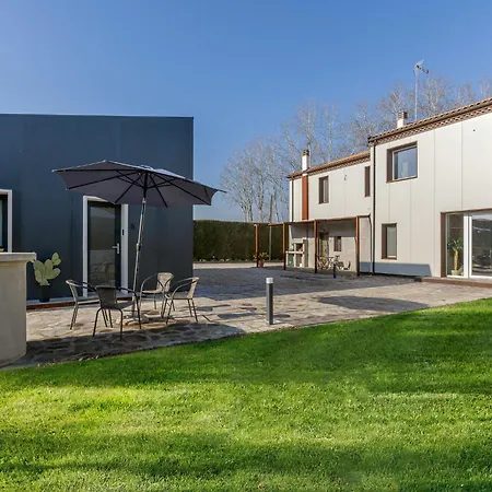 Suite Home Ferrara بيت ضيافة 3*
