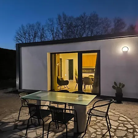Гостевой дом Suite Home Ferrara Феррара