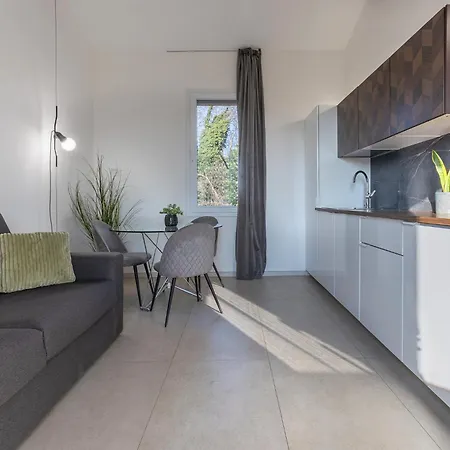 Suite Home Ferrara Гостевой дом