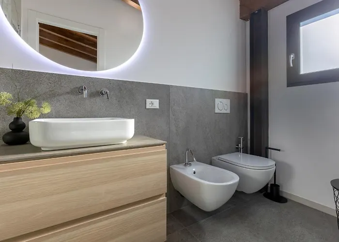 Suite Home Ferrara Ferrara