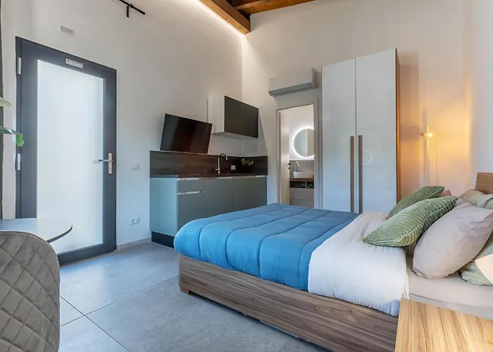 Guest house Suite Home Ferrara *