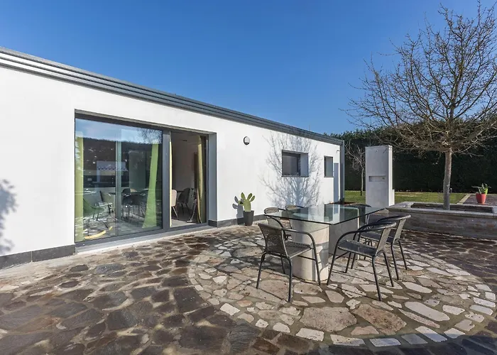 Suite Home Ferrara *