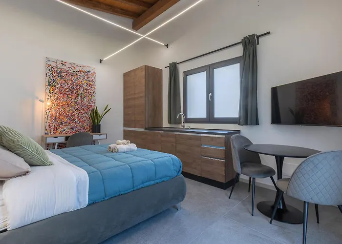 Guest house Suite Home Ferrara *