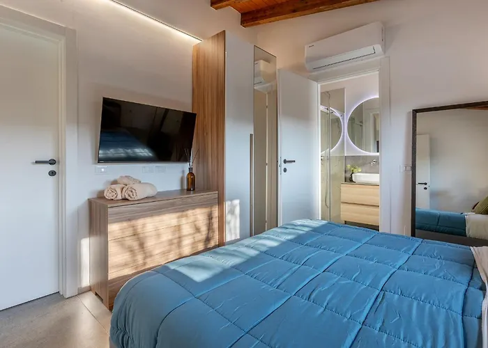 Suite Home Ferrara Guest house *