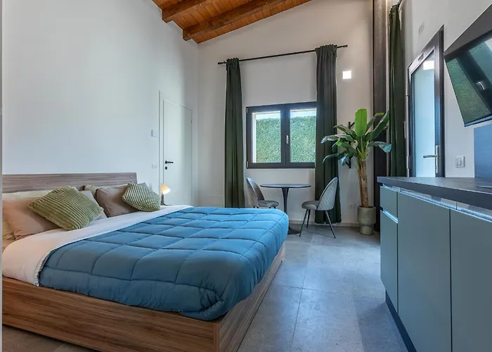 Suite Home Ferrara Ferrara